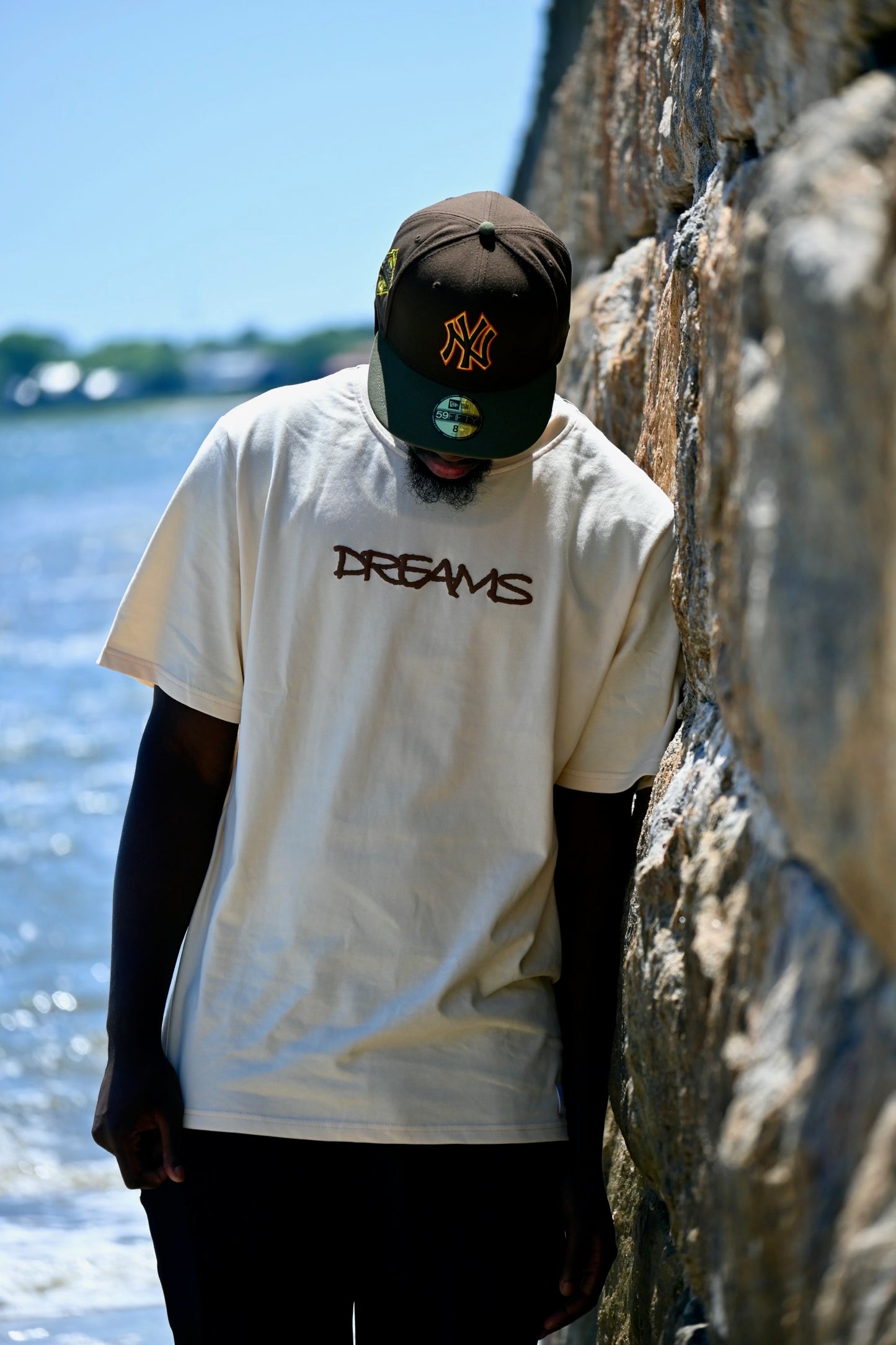 DREAMS OVERSIZED